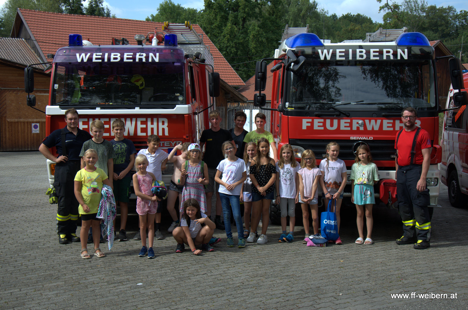 Besuch der Sommerschule bei der FF Weibern